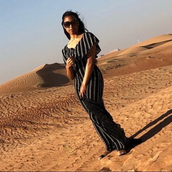 Black/White Stripe Jumper - Picture 1 of 2